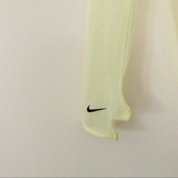 New  Nike NSW Cityready Bodysuit - Picture 8 of 8